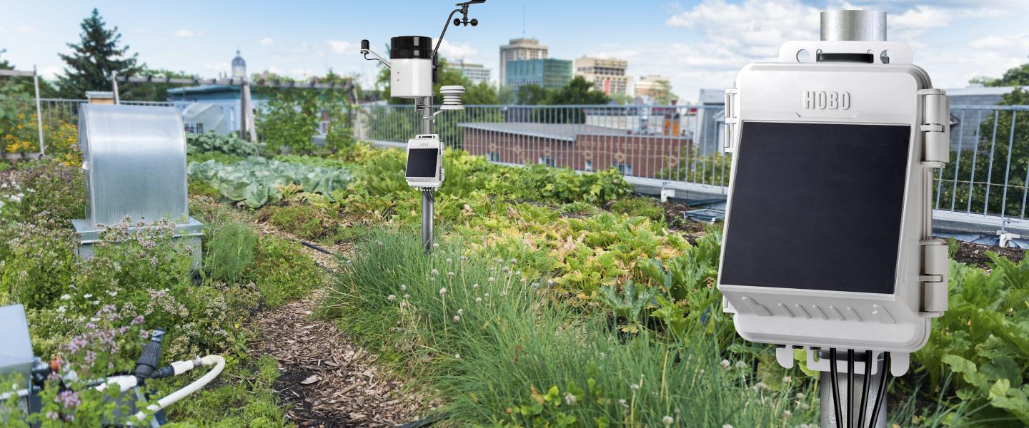 HOBO® weather station and remote monitoring sends green roof environmental data wirelessly