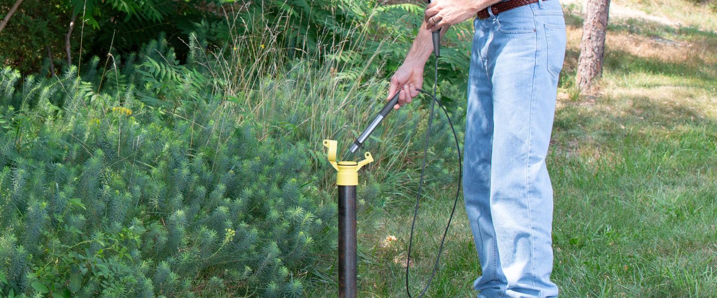 HOBO MX802 at a well